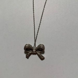 Bow Necklace